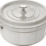 Staub LaCocotte Bräter Rund 28cm 6,7L Gusseisen Trüffelweiß Induktion mit Deckel